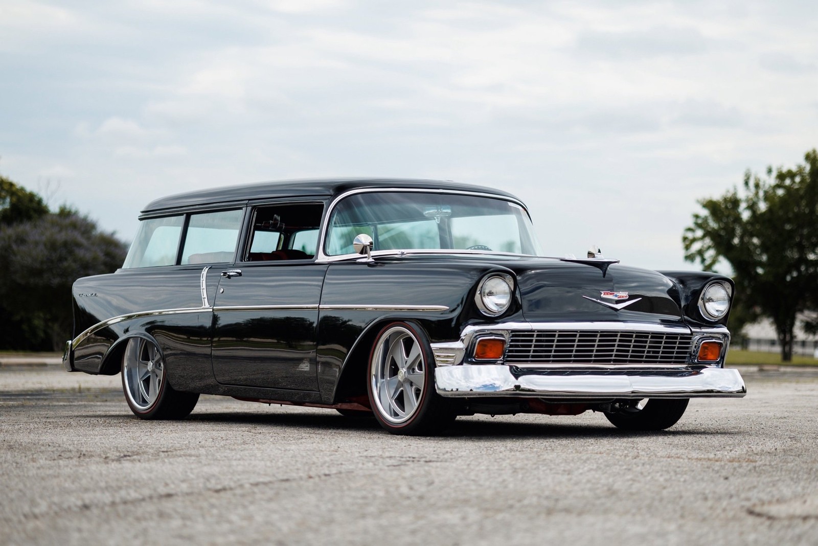 Chevrolet-Custom-1956-2DR-Wagon-6