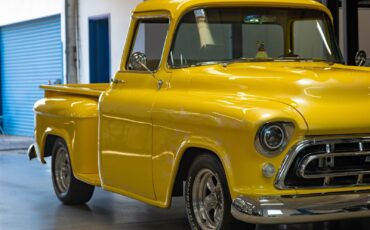 Chevrolet-Custom-Pick-Up-1957-Pick-Up-Truck-11