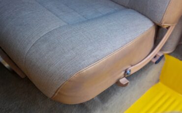 Chevrolet-Custom-Pick-Up-1957-Pick-Up-Truck-28