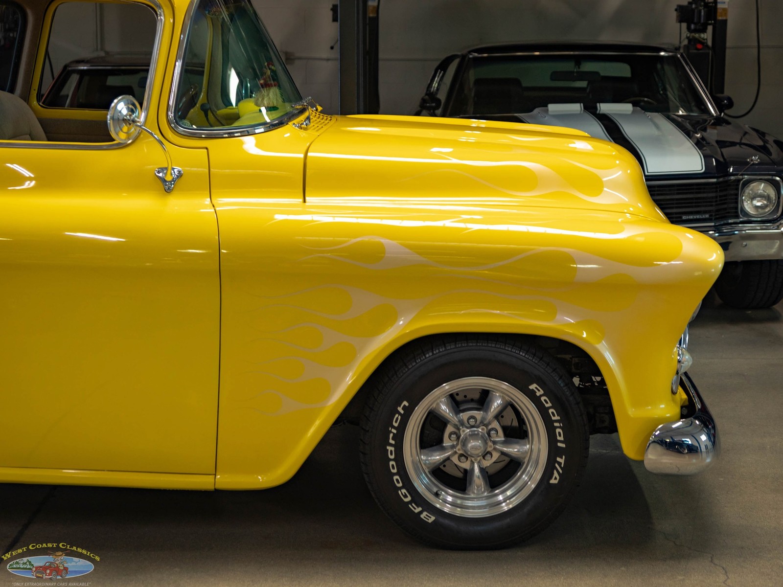 Chevrolet-Custom-Pick-Up-1957-Pick-Up-Truck-3