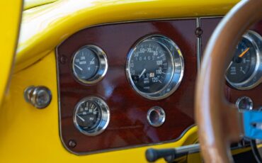 Chevrolet-Custom-Pick-Up-1957-Pick-Up-Truck-36