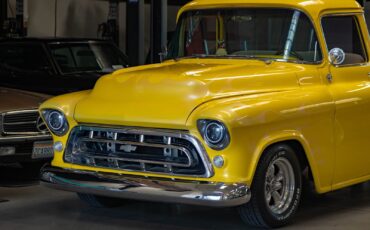Chevrolet-Custom-Pick-Up-1957-Pick-Up-Truck-8