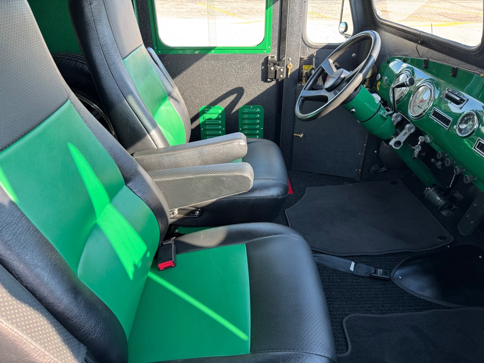 Chevrolet-Delivery-1948-10