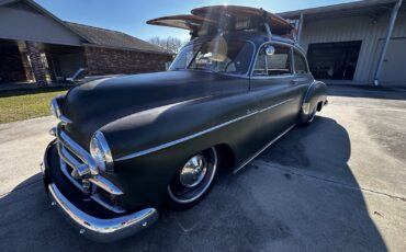 Chevrolet-Deluxe-1950-Sedan-1