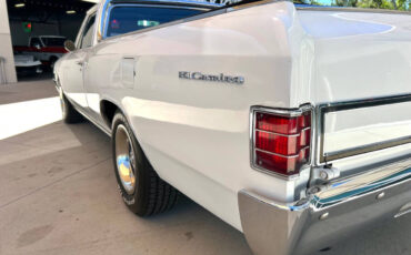Chevrolet-El-Camino-1967-Wagon-13