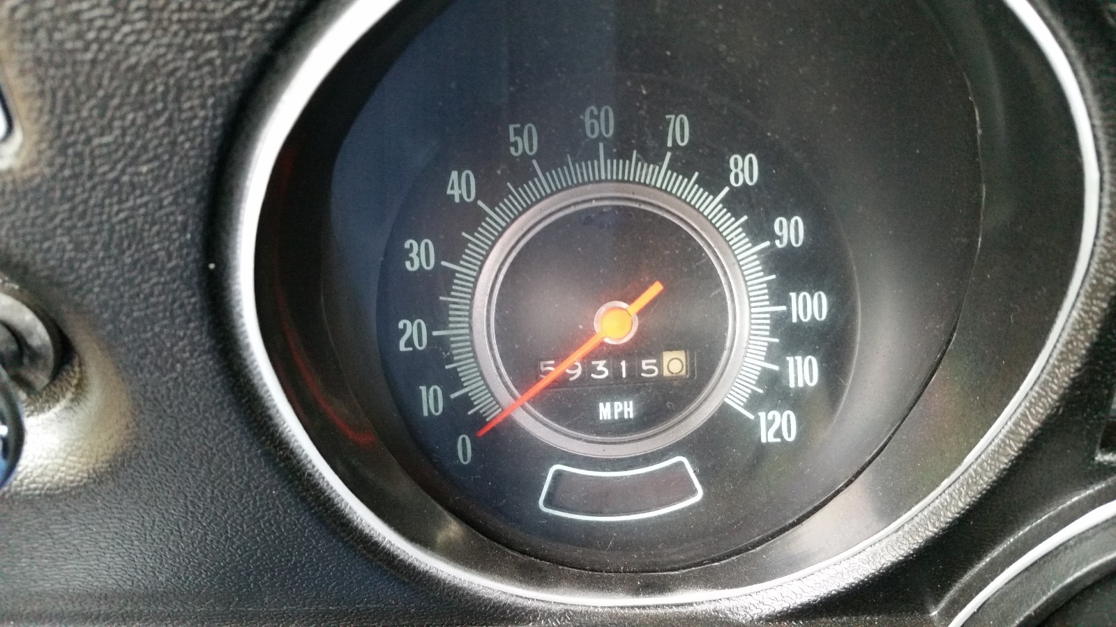 Chevrolet-El-Camino-1969-Tuning-Scene-Vehicle-18