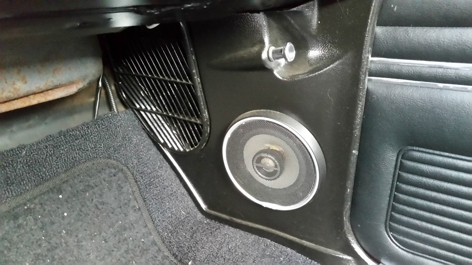 Chevrolet-El-Camino-1969-Tuning-Scene-Vehicle-20