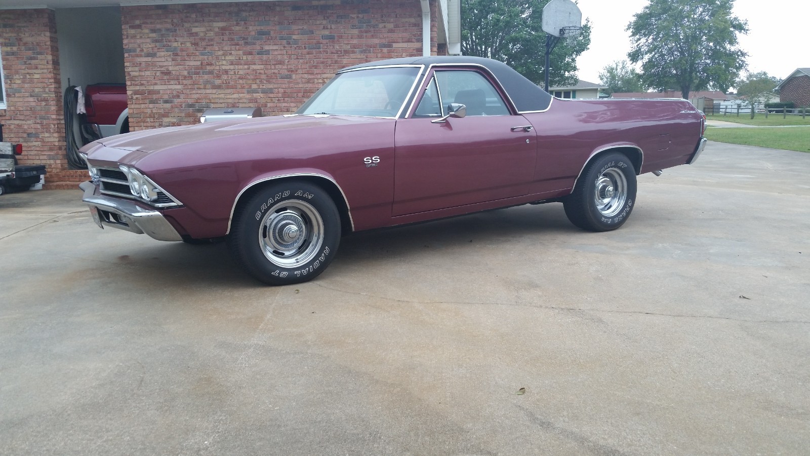 Chevrolet-El-Camino-1969-Tuning-Scene-Vehicle-4