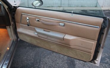 Chevrolet-El-Camino-1982-Pickup-Truck-25