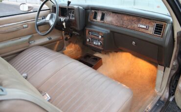 Chevrolet-El-Camino-1982-Pickup-Truck-26