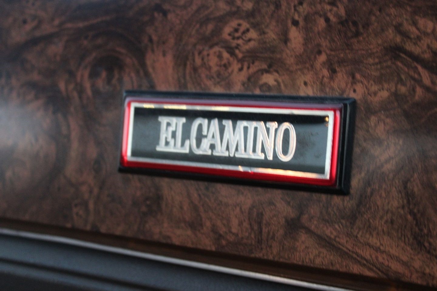 Chevrolet-El-Camino-1982-Pickup-Truck-31