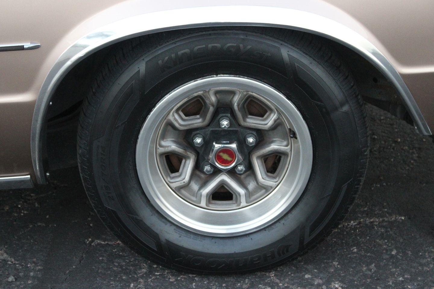 Chevrolet-El-Camino-1982-Pickup-Truck-39