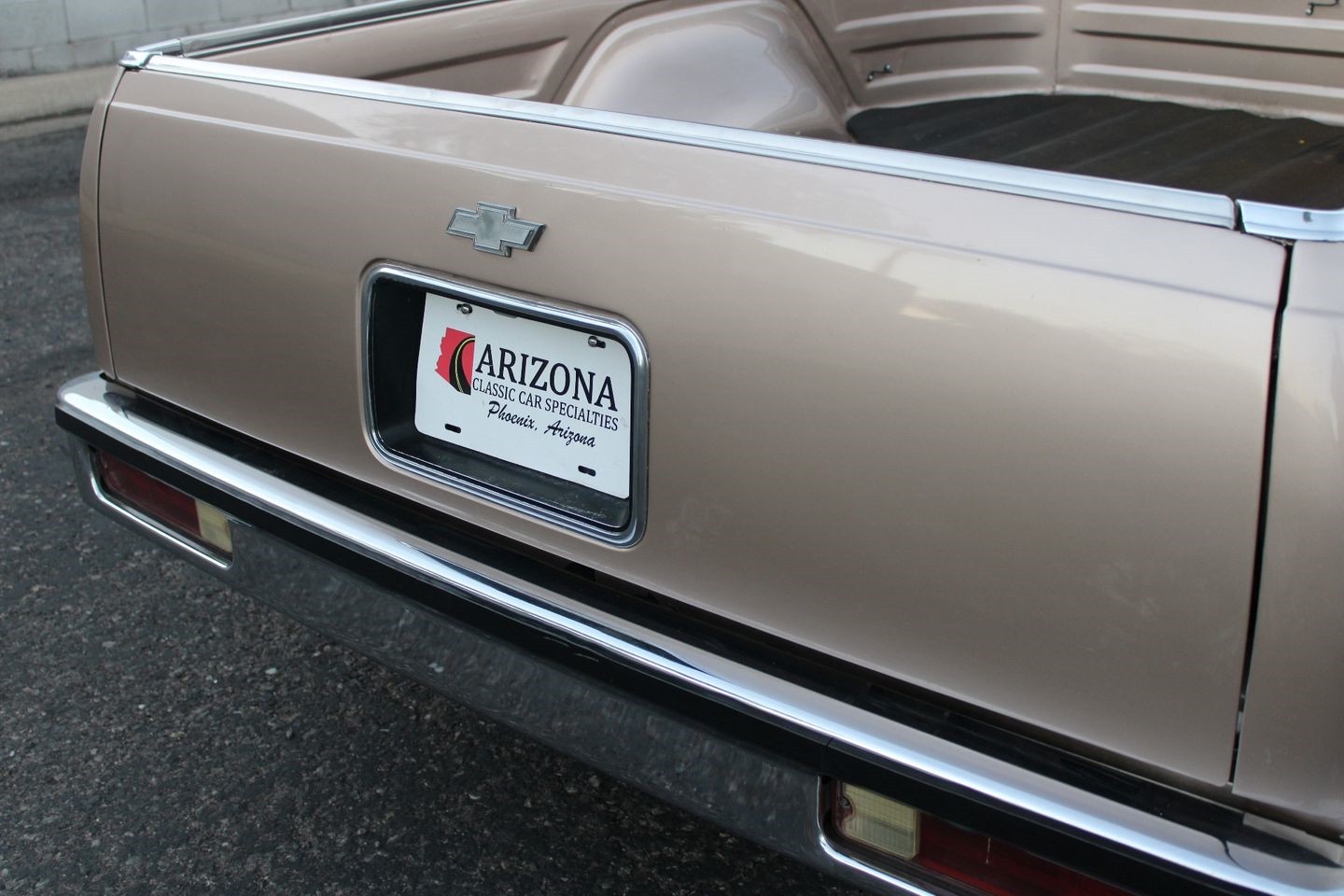 Chevrolet-El-Camino-1982-Pickup-Truck-4