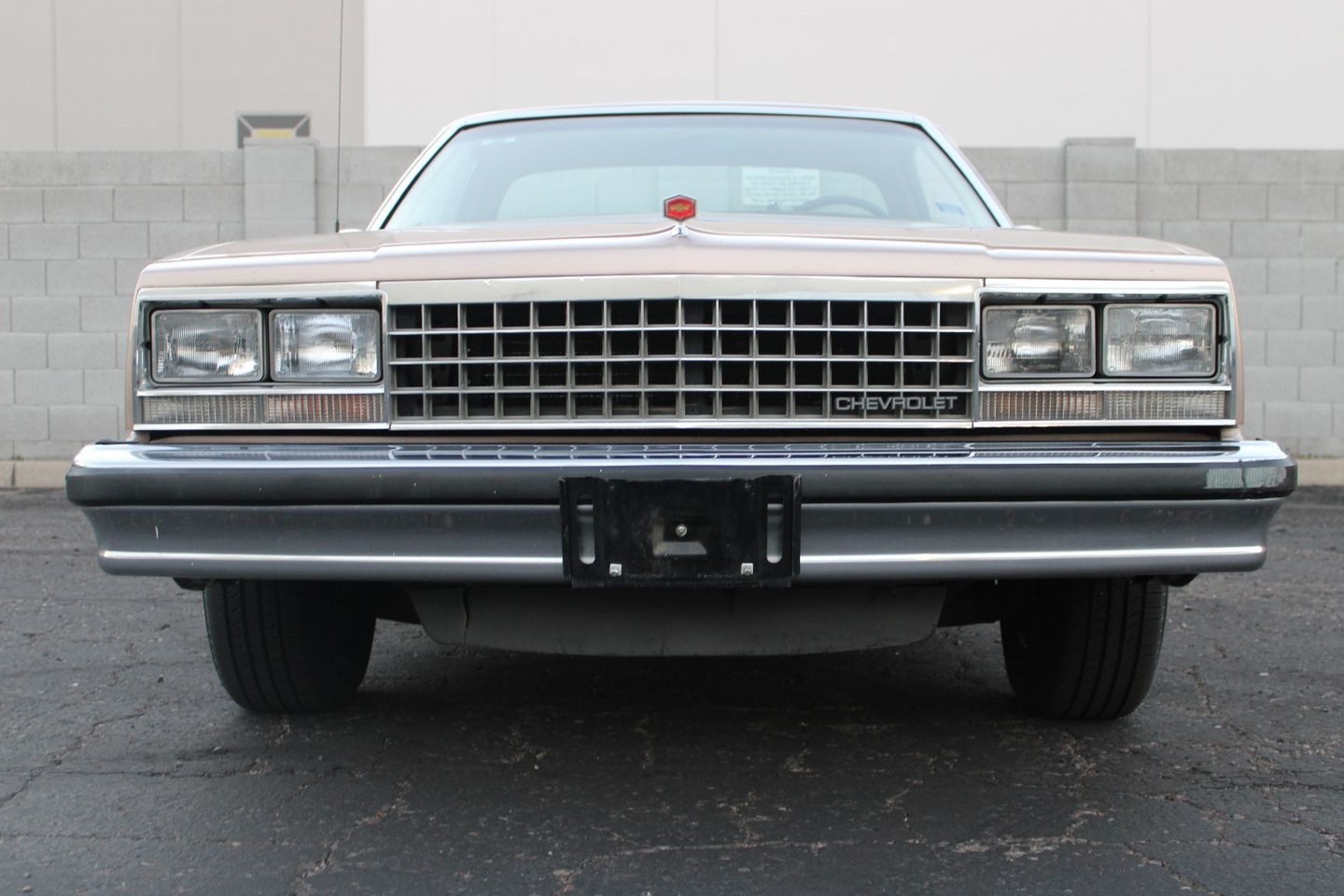 Chevrolet-El-Camino-1982-Pickup-Truck-9