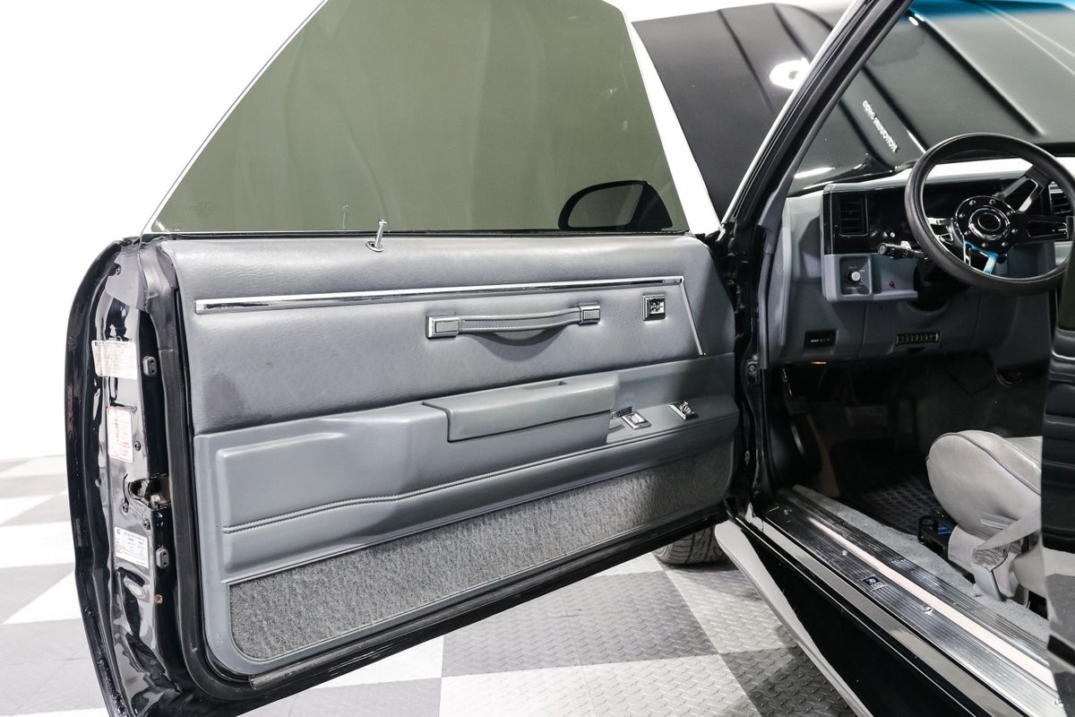 Chevrolet-El-Camino-1987-Other-16