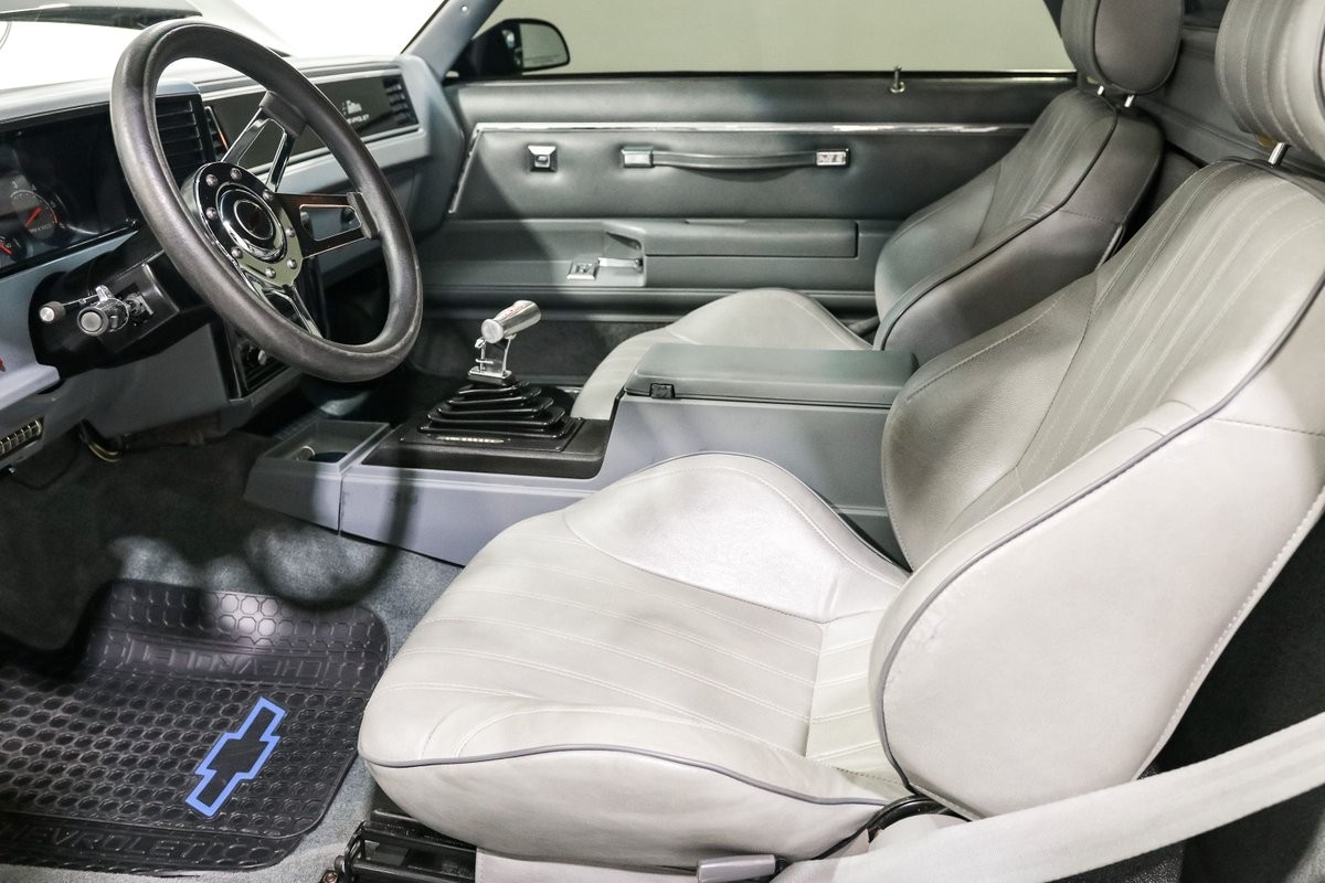 Chevrolet-El-Camino-1987-Other-17