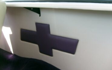 Chevrolet-El-camino-1960-Thistle-Metallic-PurpleWhite-10