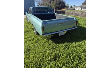 Chevrolet-El-camino-1966-artesian-turquoise-black-2
