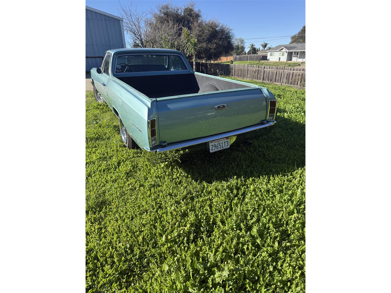 Chevrolet-El-camino-1966-artesian-turquoise-black-2