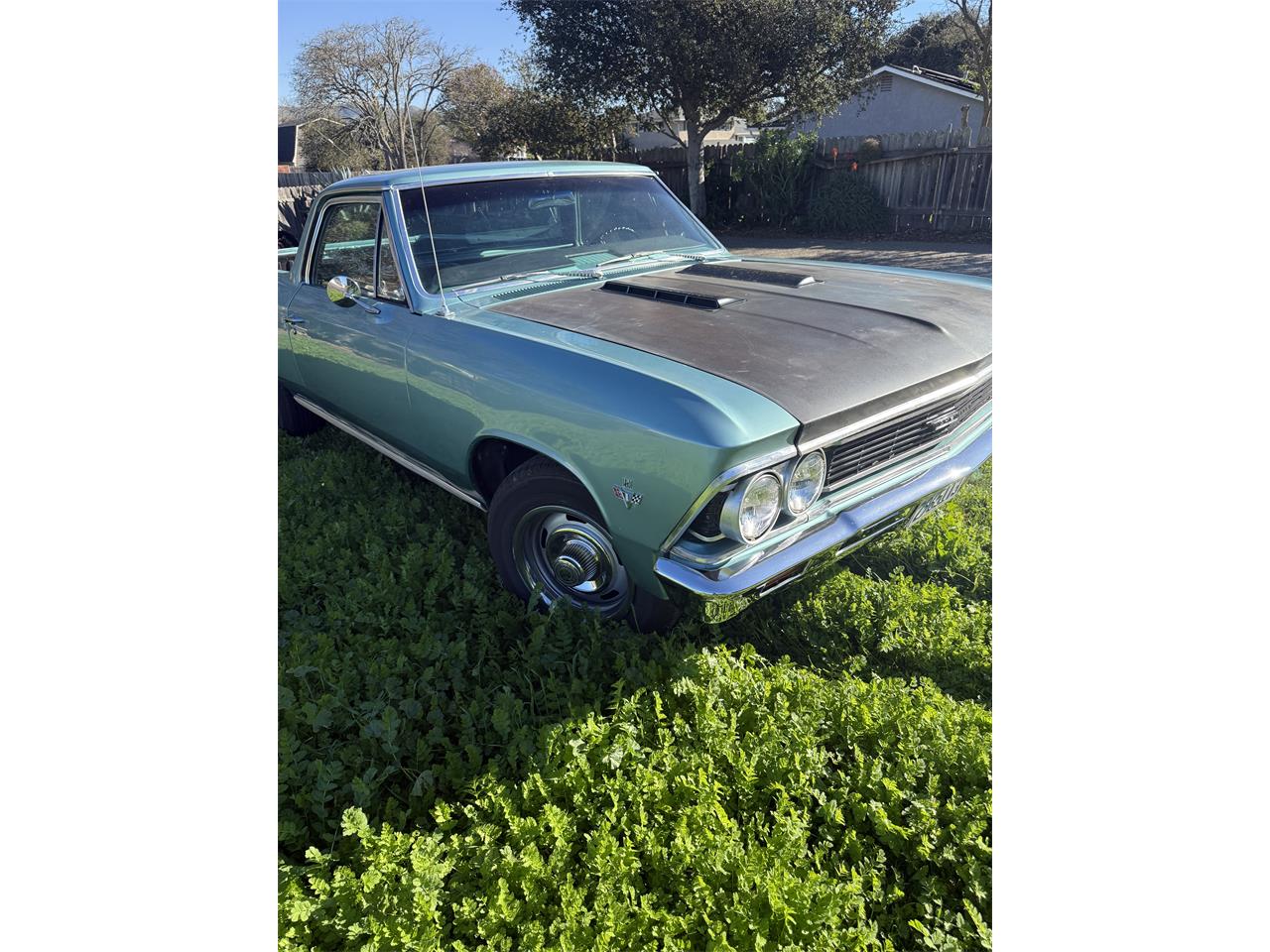 Chevrolet-El-camino-1966-artesian-turquoise-black