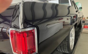 Chevrolet-El-camino-1972-Custom-Plum-Two-Tone-CreamBlack-9