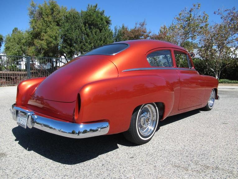 Chevrolet-Fleetline-1951-Atomic-Orange-Meta-Gray-2