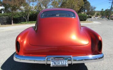 Chevrolet-Fleetline-1951-Atomic-Orange-Meta-Gray-4