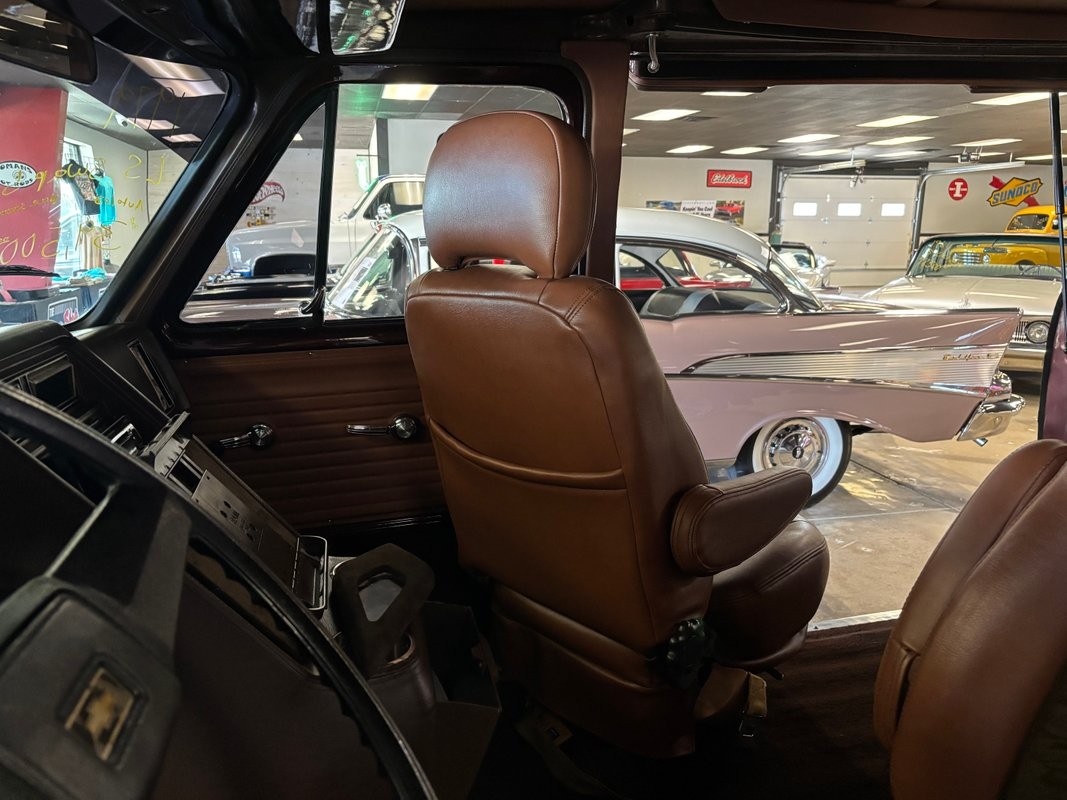 Chevrolet-G20-1979-Van-10