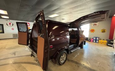 Chevrolet-G20-1979-Van-12