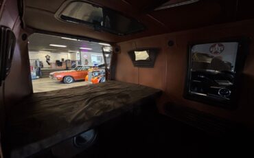 Chevrolet-G20-1979-Van-18