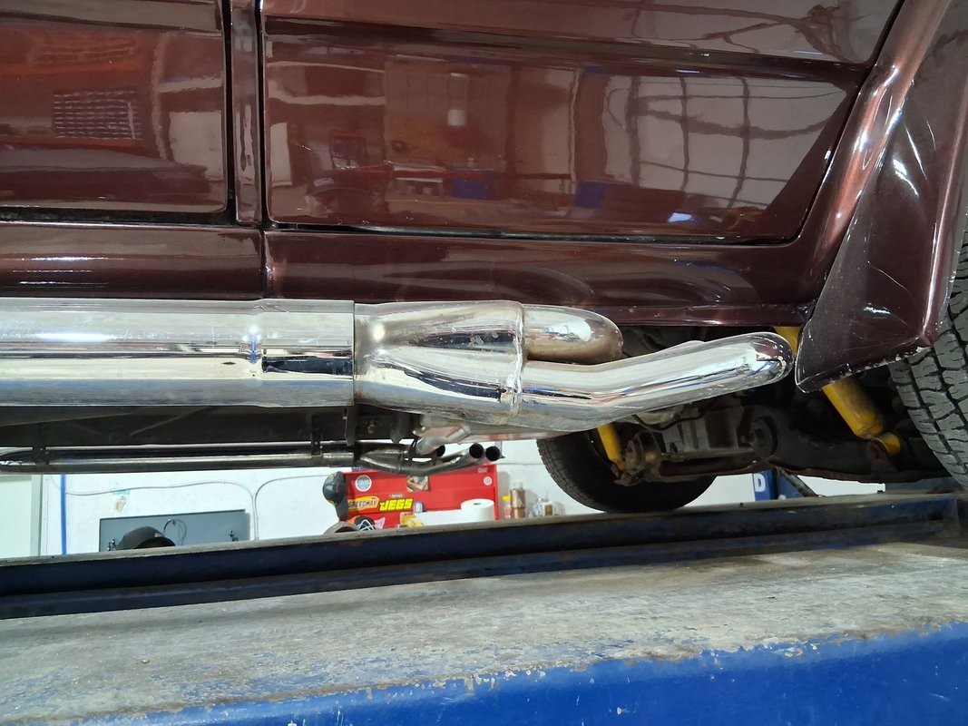 Chevrolet-G20-1979-Van-24