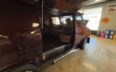 Chevrolet-G20-1979-Van-3