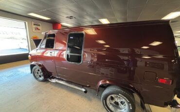 Chevrolet-G20-1979-Van-5