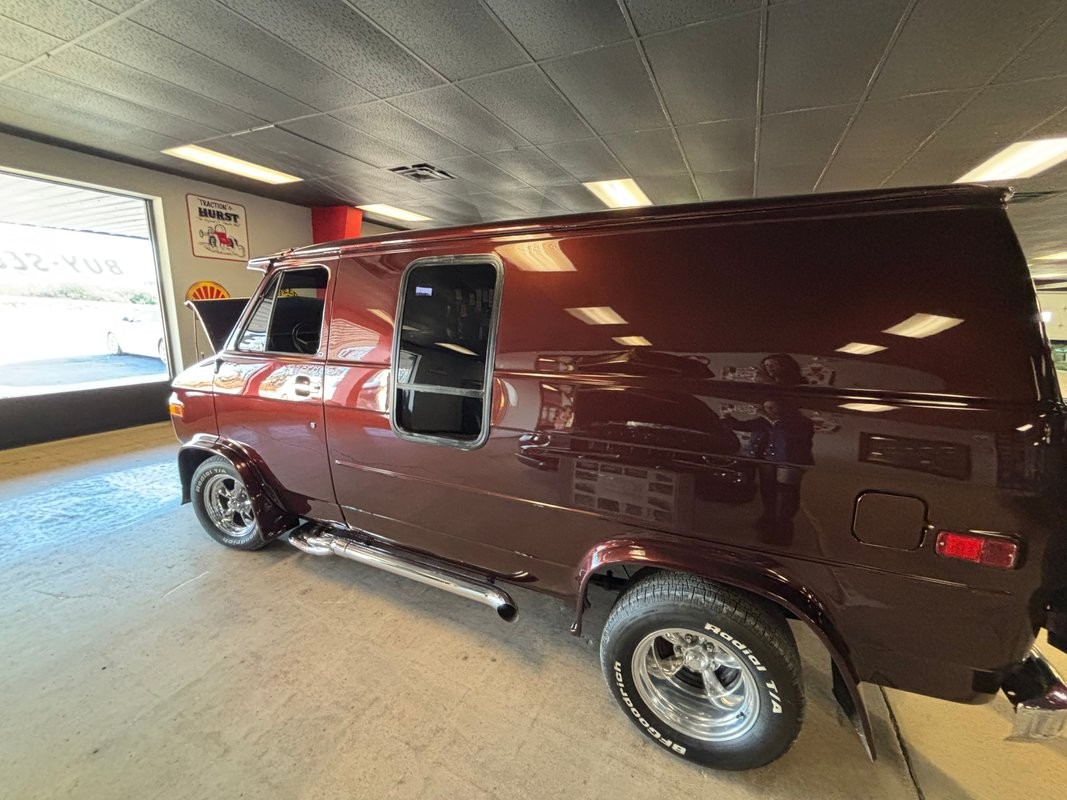 Chevrolet-G20-1979-Van-5