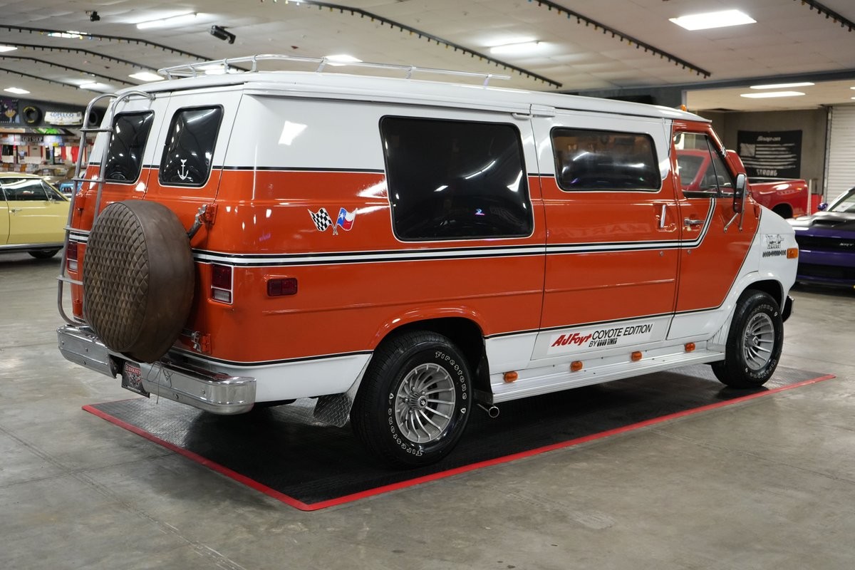 Chevrolet-G20-Good-Times-AJ-Foyt-Coyote-Edition-1978-Van-5