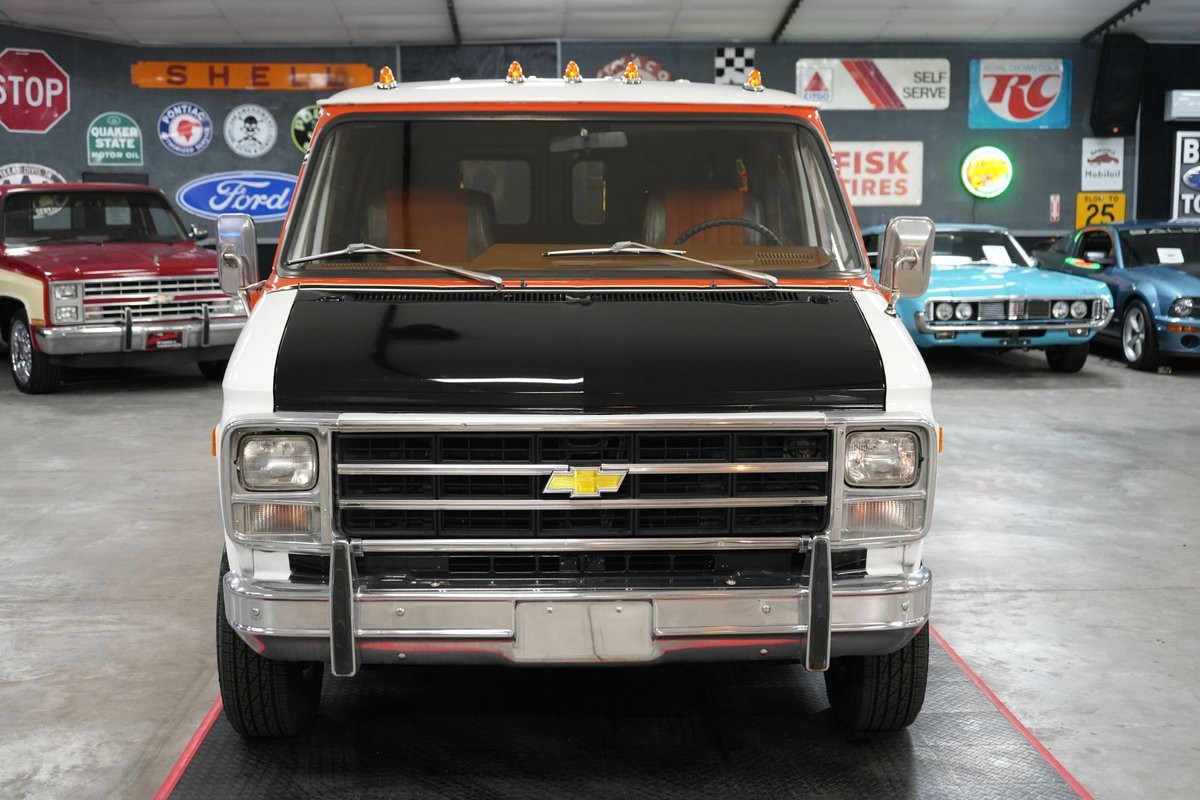 Chevrolet-G20-Good-Times-AJ-Foyt-Coyote-Edition-1978-Van-8