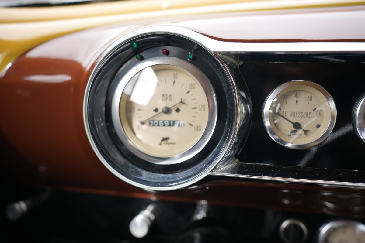 Chevrolet-Handyman-Wagon-1954-21