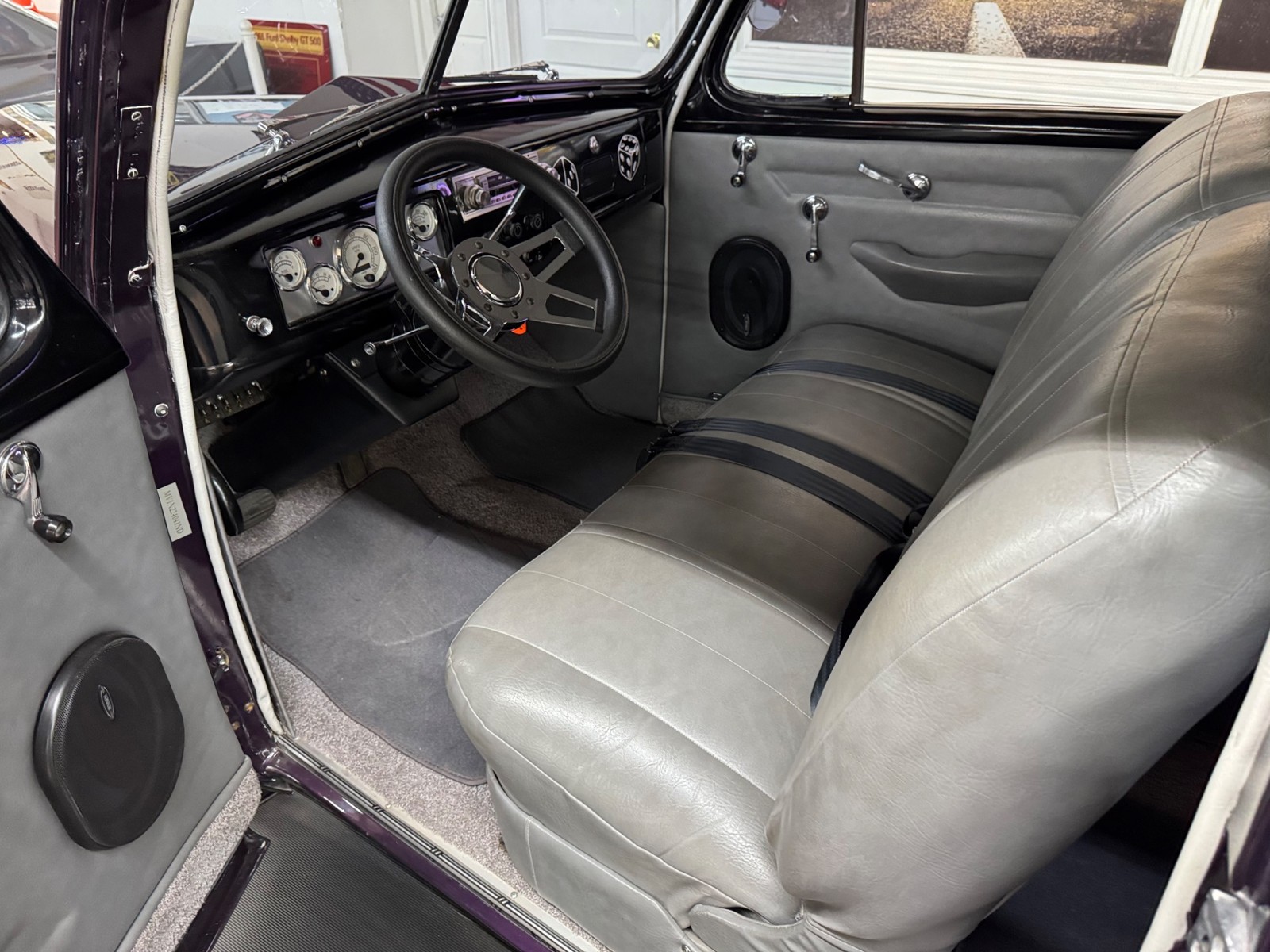 Chevrolet-Hot-Rod-Street-Rod-1939-17