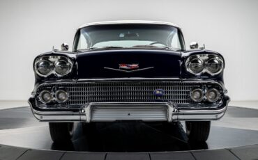 Chevrolet-Impala-1958-3