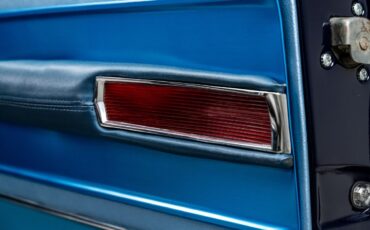 Chevrolet-Impala-1958-30