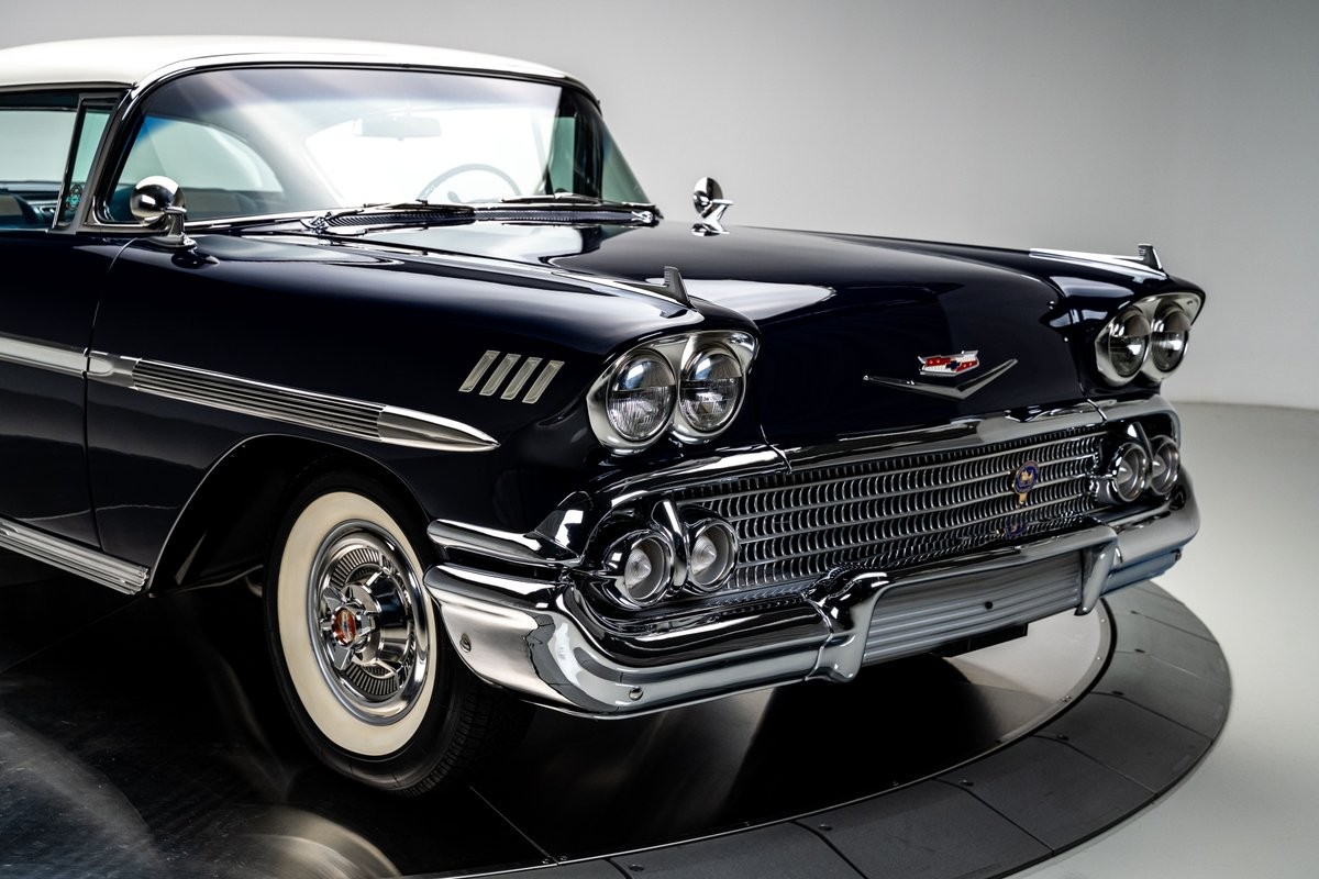 Chevrolet-Impala-1958-4
