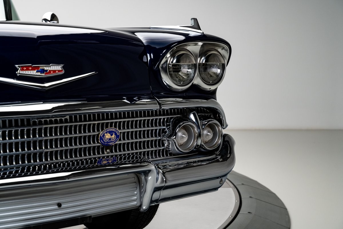 Chevrolet-Impala-1958-5