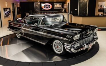 Chevrolet-Impala-1958-Coupe-9