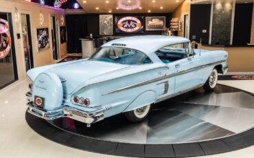 Chevrolet-Impala-1958-Other-13