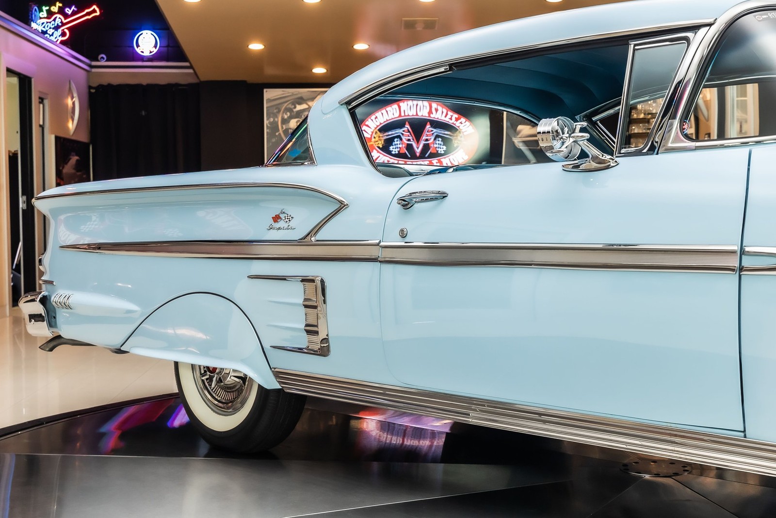 Chevrolet-Impala-1958-Other-22