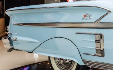 Chevrolet-Impala-1958-Other-23