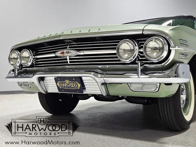 Chevrolet-Impala-1960-Coupe-13