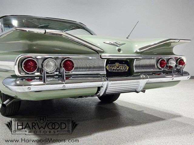 Chevrolet-Impala-1960-Coupe-29