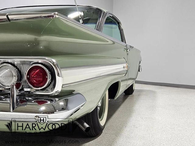 Chevrolet-Impala-1960-Coupe-31