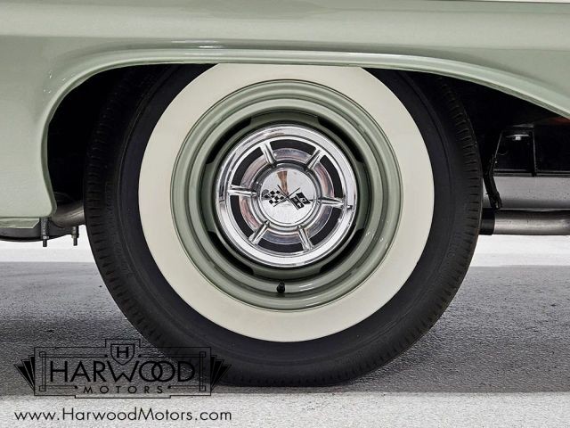 Chevrolet-Impala-1960-Coupe-33